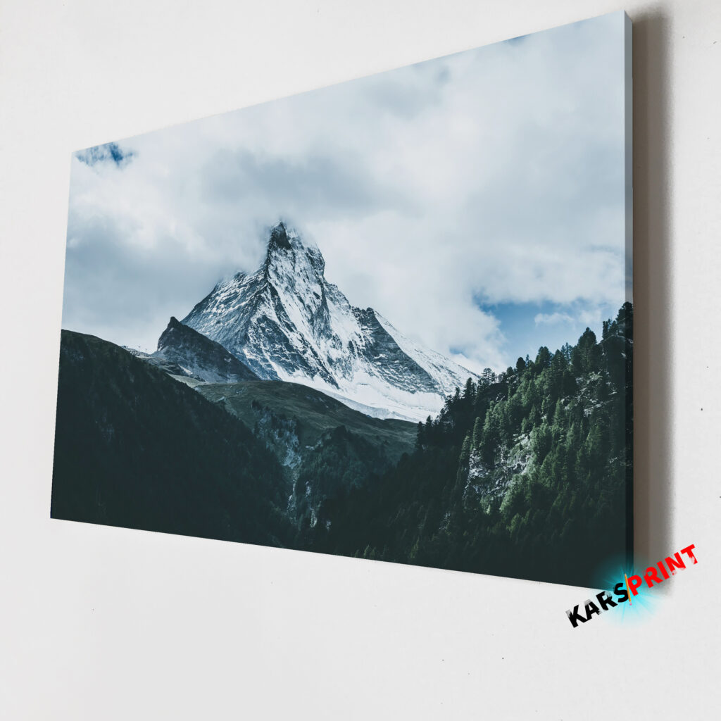 Снежная красивые Горы Постер Картина 70х50